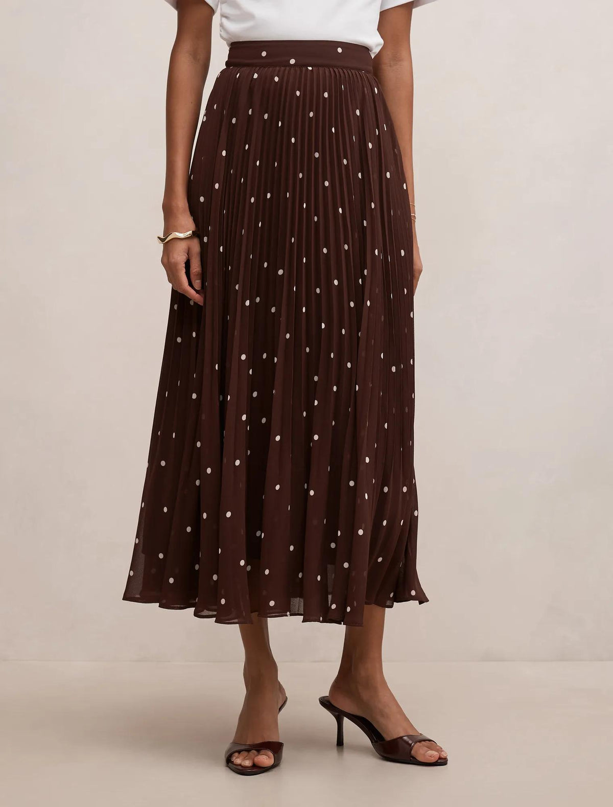 Aurora Petite Pleated Skirt Luxton Spot