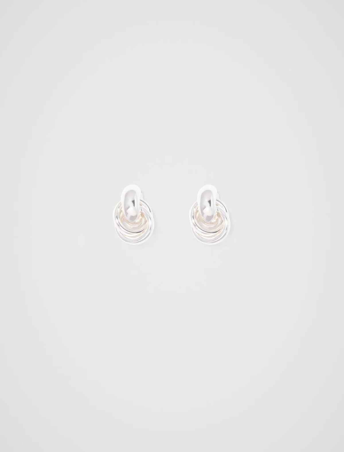 Samuel Small Hoop Stud Earrings Silver_mannequin