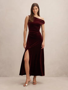 Winslet Off Shoulder Velvet Gown Berry