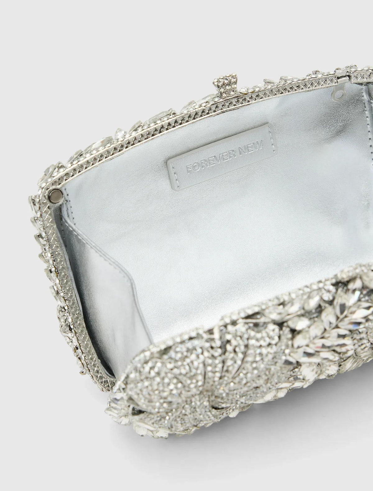 Everly Orchid Flower Clasp Hardcase Clutch Silver_mannequin