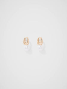 Patricia Pearl Small Drop Earrings Pearl/Gold_mannequin