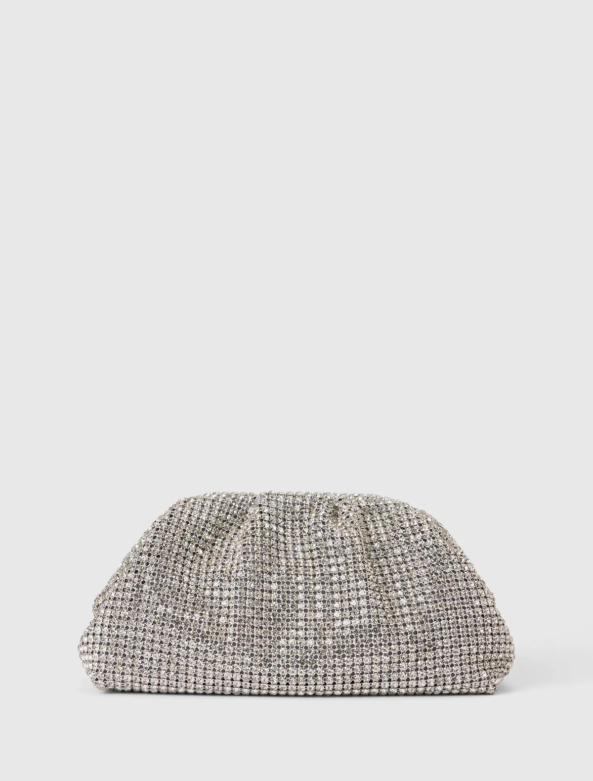 Ariel Soft Shiny Clutch Silver_mannequin