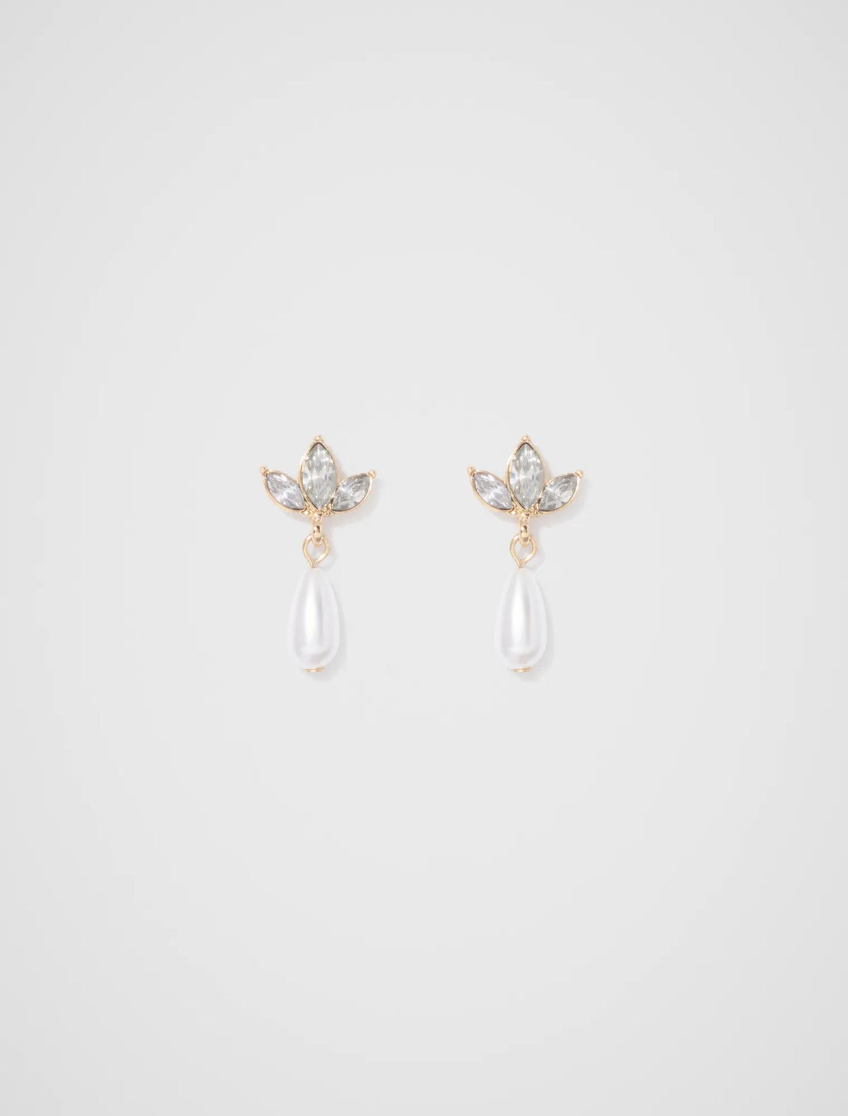Primrose Small Stone Drop Earring Pearl/Crystal_mannequin