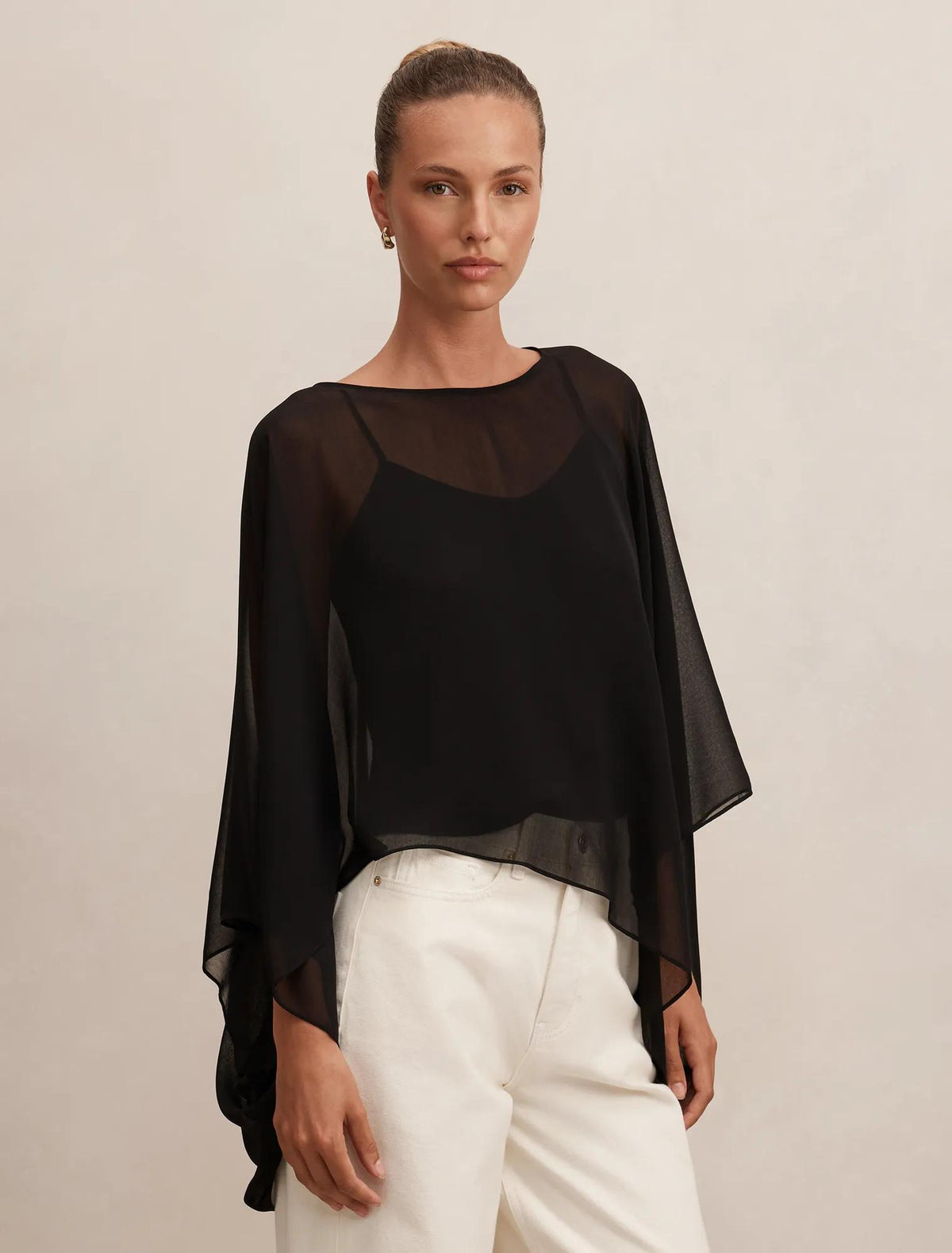 Gia Cape Black