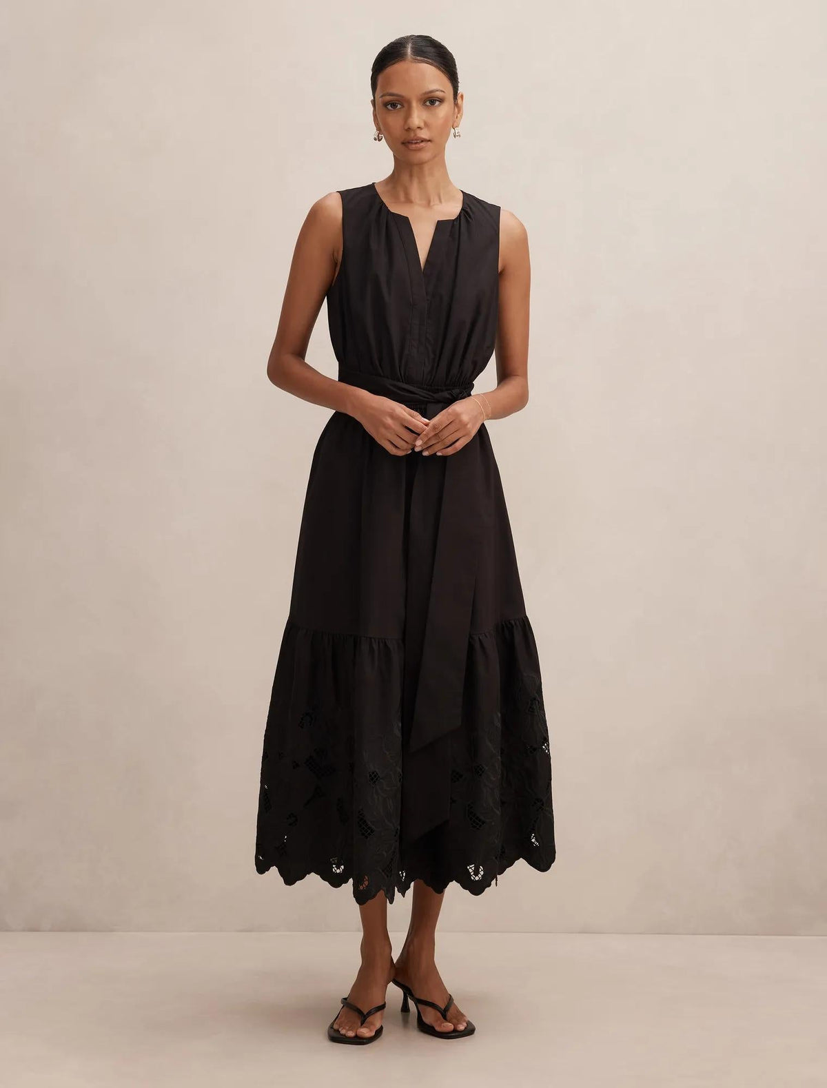 Dahlia Petite Embroidered Midi Black