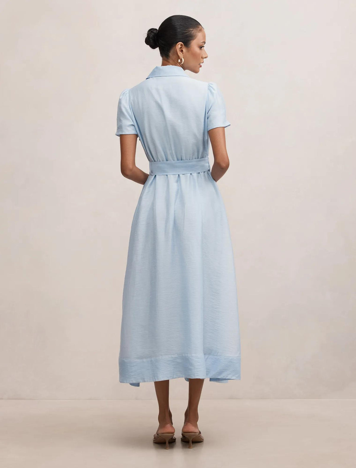 Avery Petite Short Sleeve Midi Bluebell