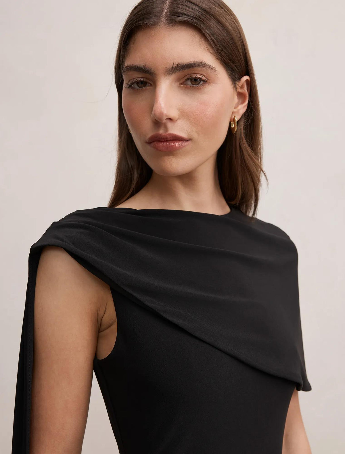 Kosa Cape Scarf Maxi Dress Black