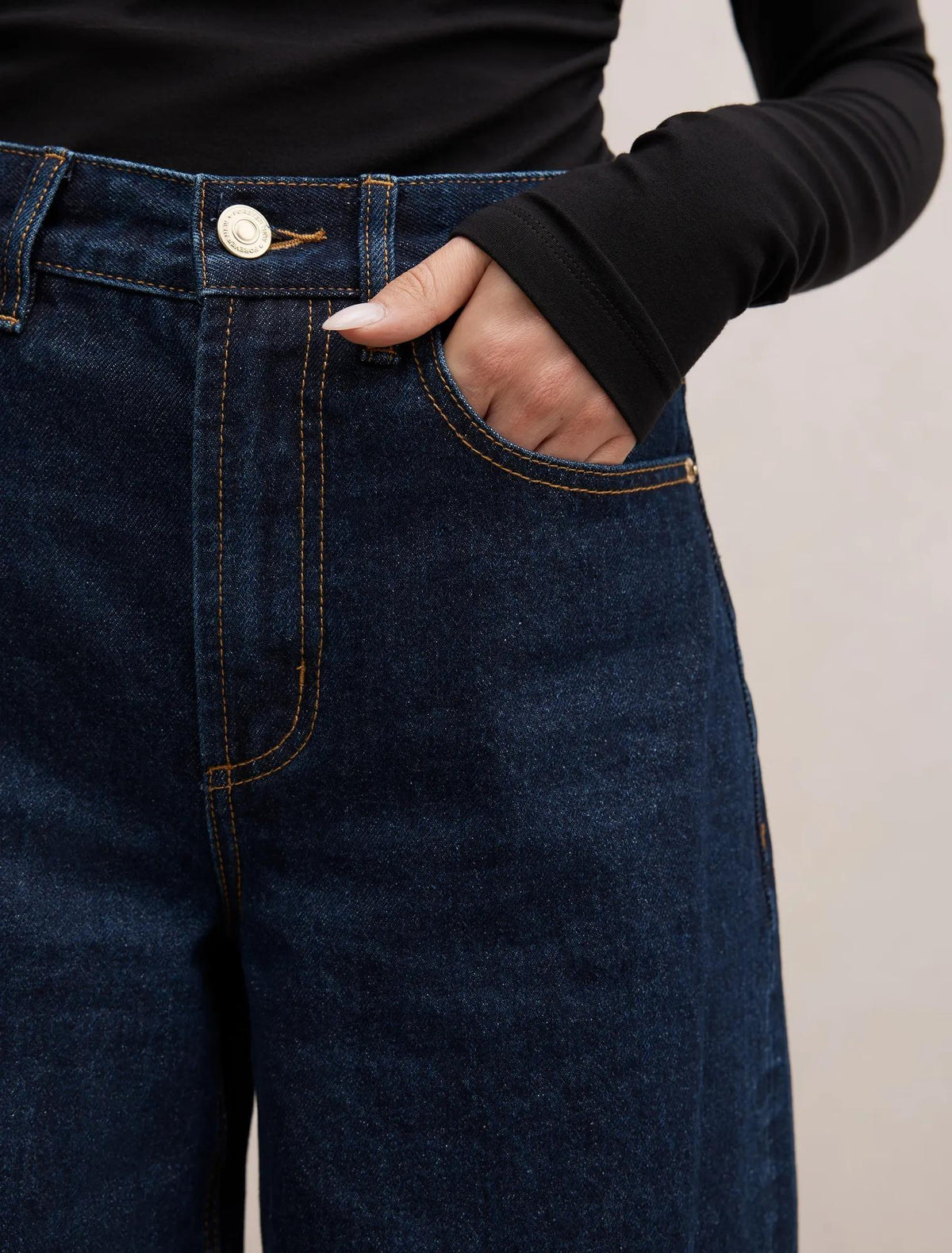 Emma Mid Rise Barrel Jean Dark Wash