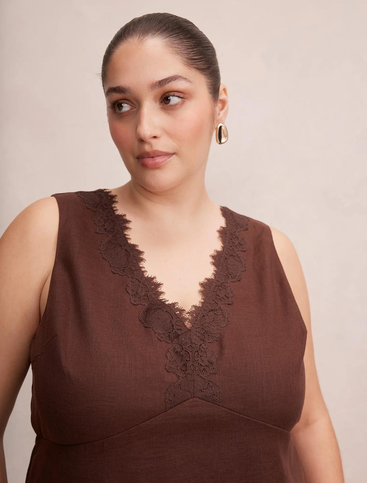 Zali Curve Lace Linen Mini Dress Chocolate