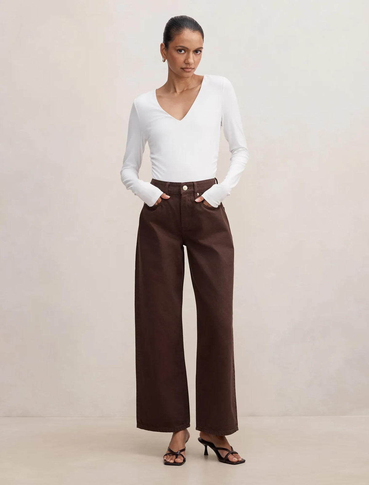 Nicki Petite Mid Rise Straight Jeans Chocolate