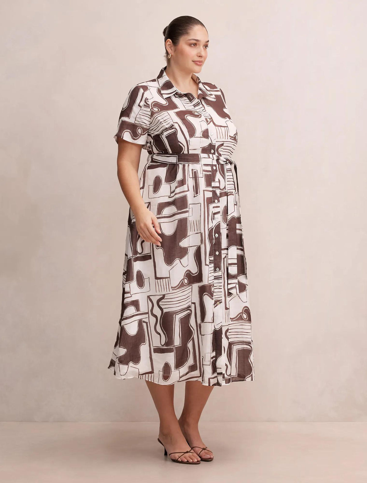 Joy Curve Short Sleeve Midi Dress Light Arlon Abstract