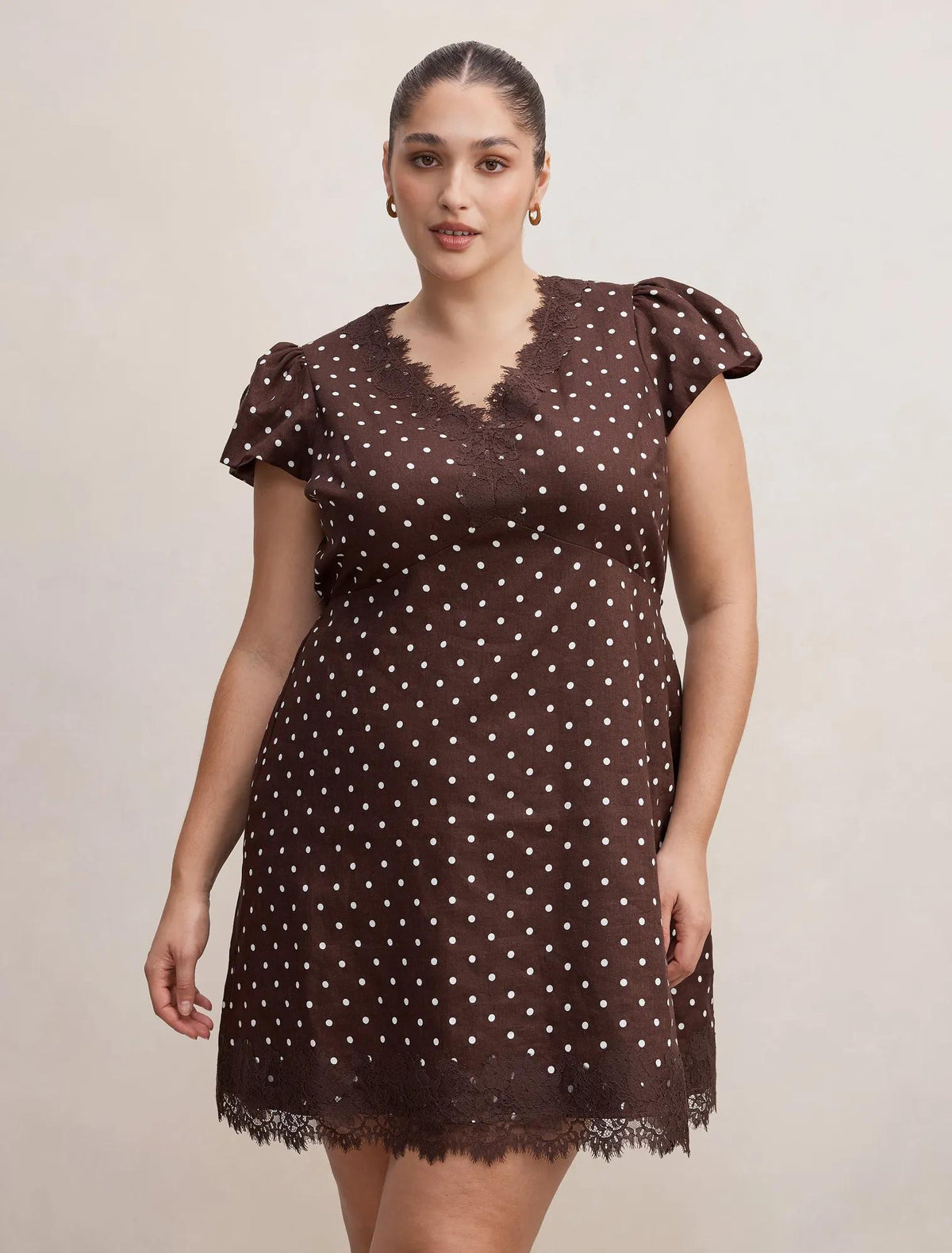 Lexi Curve Lace Mini Dress Findon Spot
