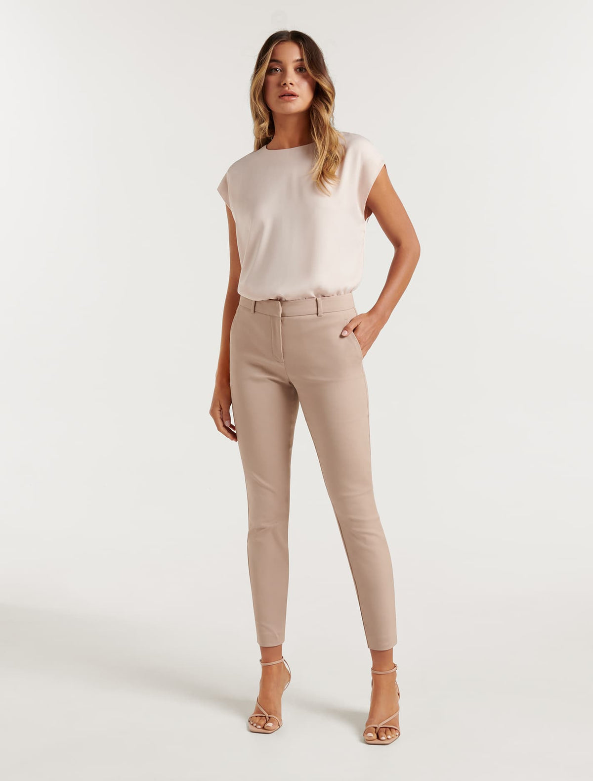 Mindy Petite 7/8th Slim Pants Fawn