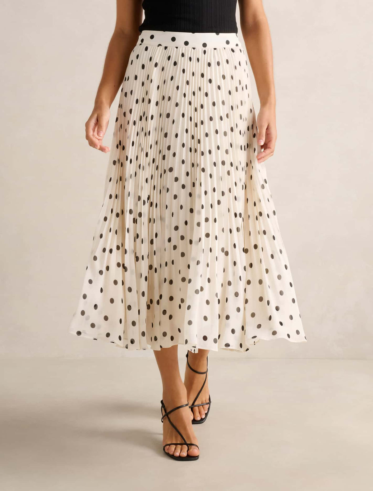 Aurora Pleated Skirt Porcelain Edmond Spot