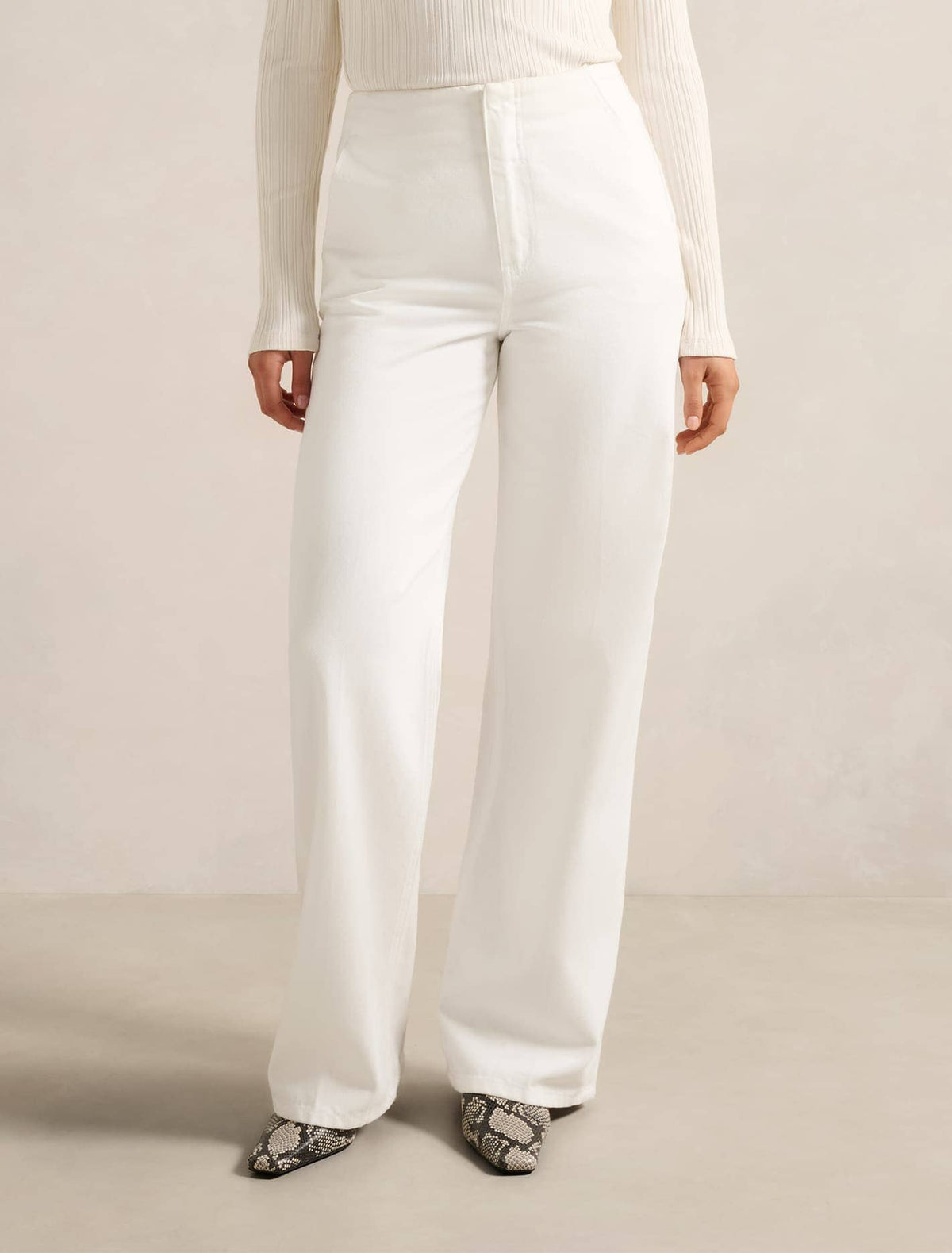 Beth Wide Leg Jean Porcelain