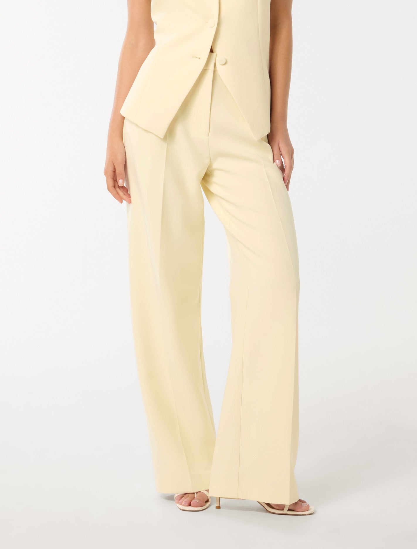 Pants On Sale Women s Pants Offers Deals Forever New