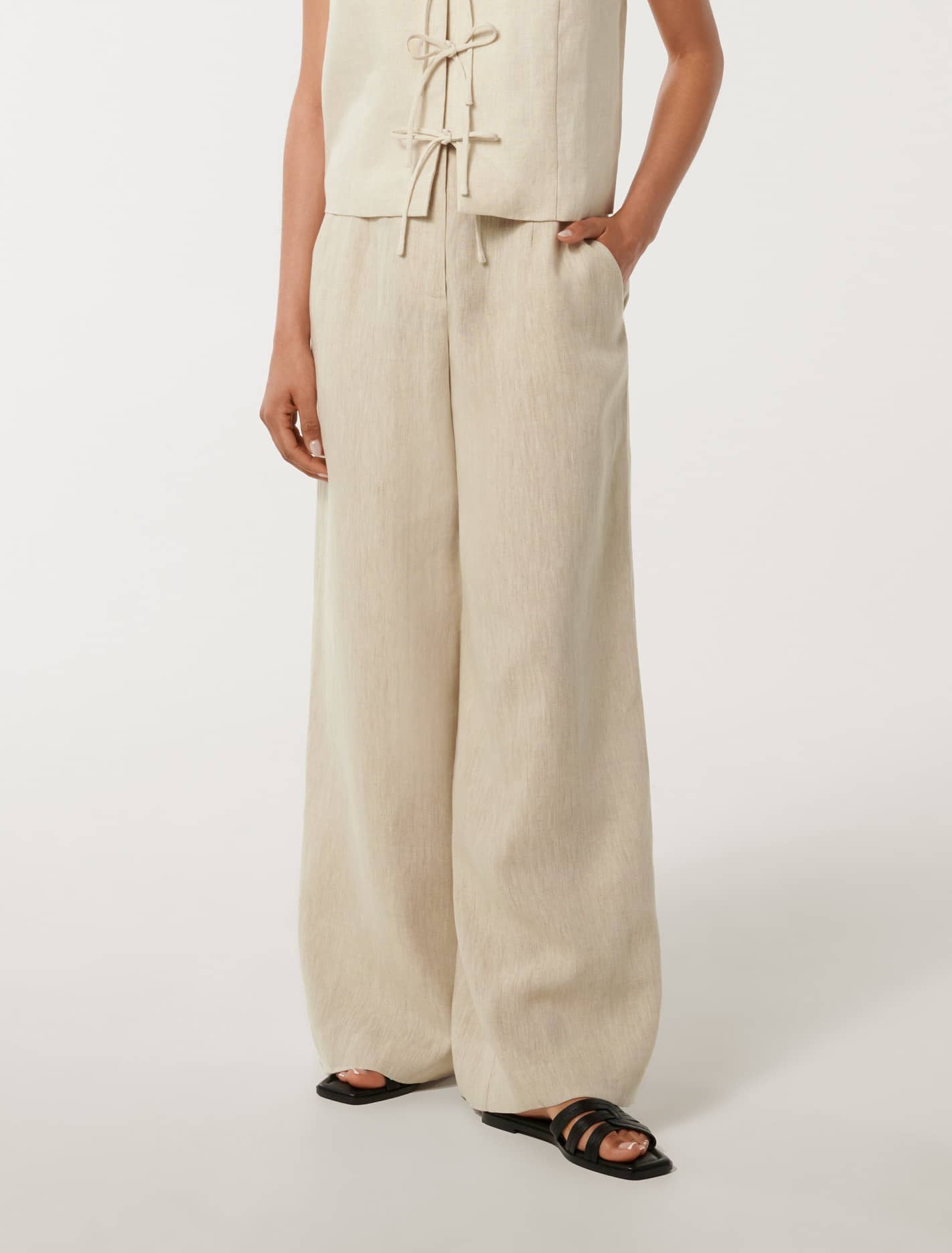 Petite Bottoms Women s Petite Pants Skirts Forever New