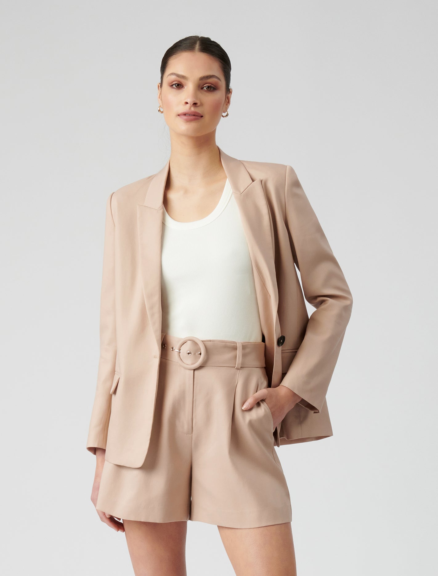 Tess textured blazer - Women's Fashion | Forever New