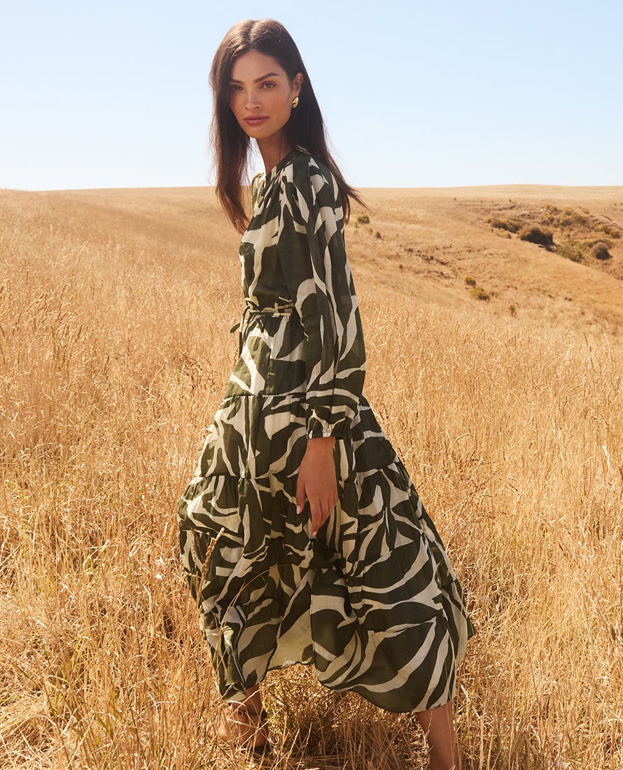 Forever New | Women's Dresses | Women's Midi Dresses | Women's Print Dresses